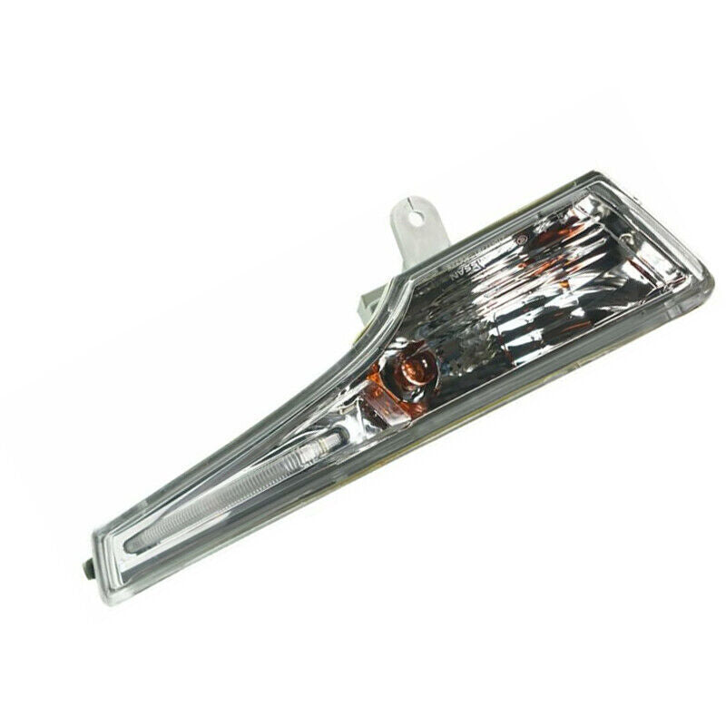 Left-hand turn signal light for Nissan Altima 2013-2014-2016 with plastic lens.