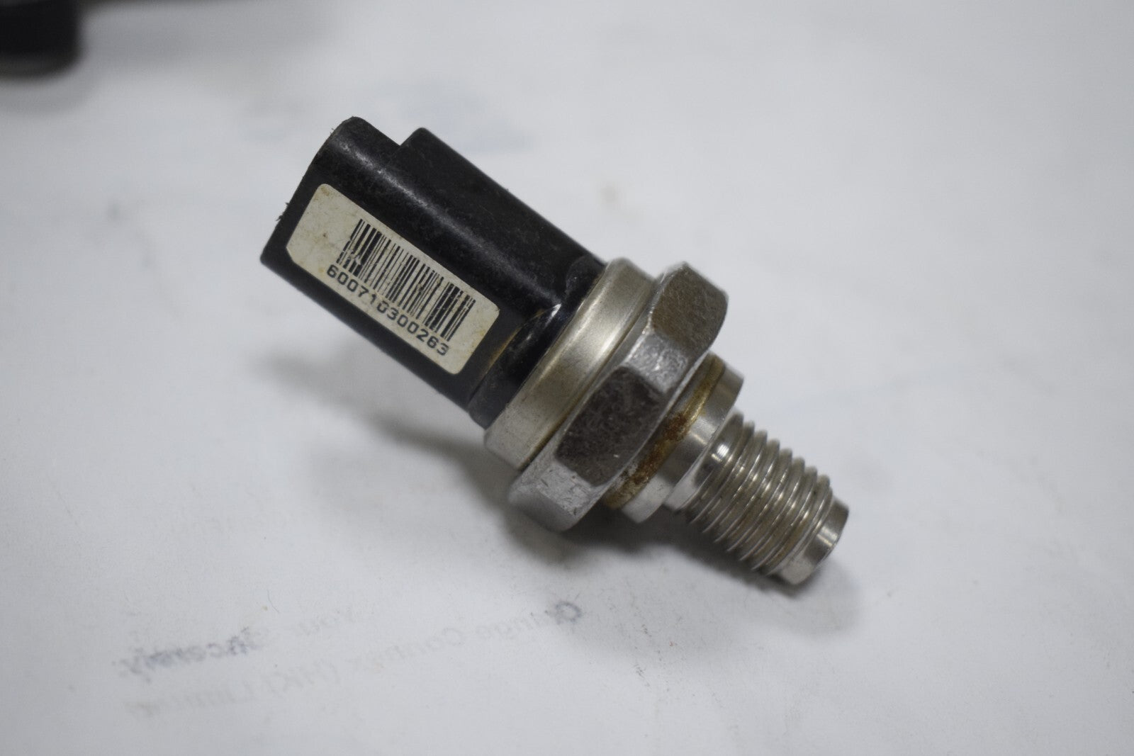 for CLIO LAGUNA SCENIC MEGANE FLUENCE 1.5 FUEL HIGH PRESSURE RAIL SENSOR n