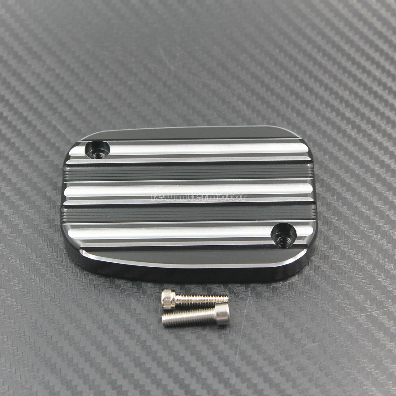One Pair Brake Master Front Cylinder Cover Fit for Harley FLHT FLTR CVO VRSCD Q