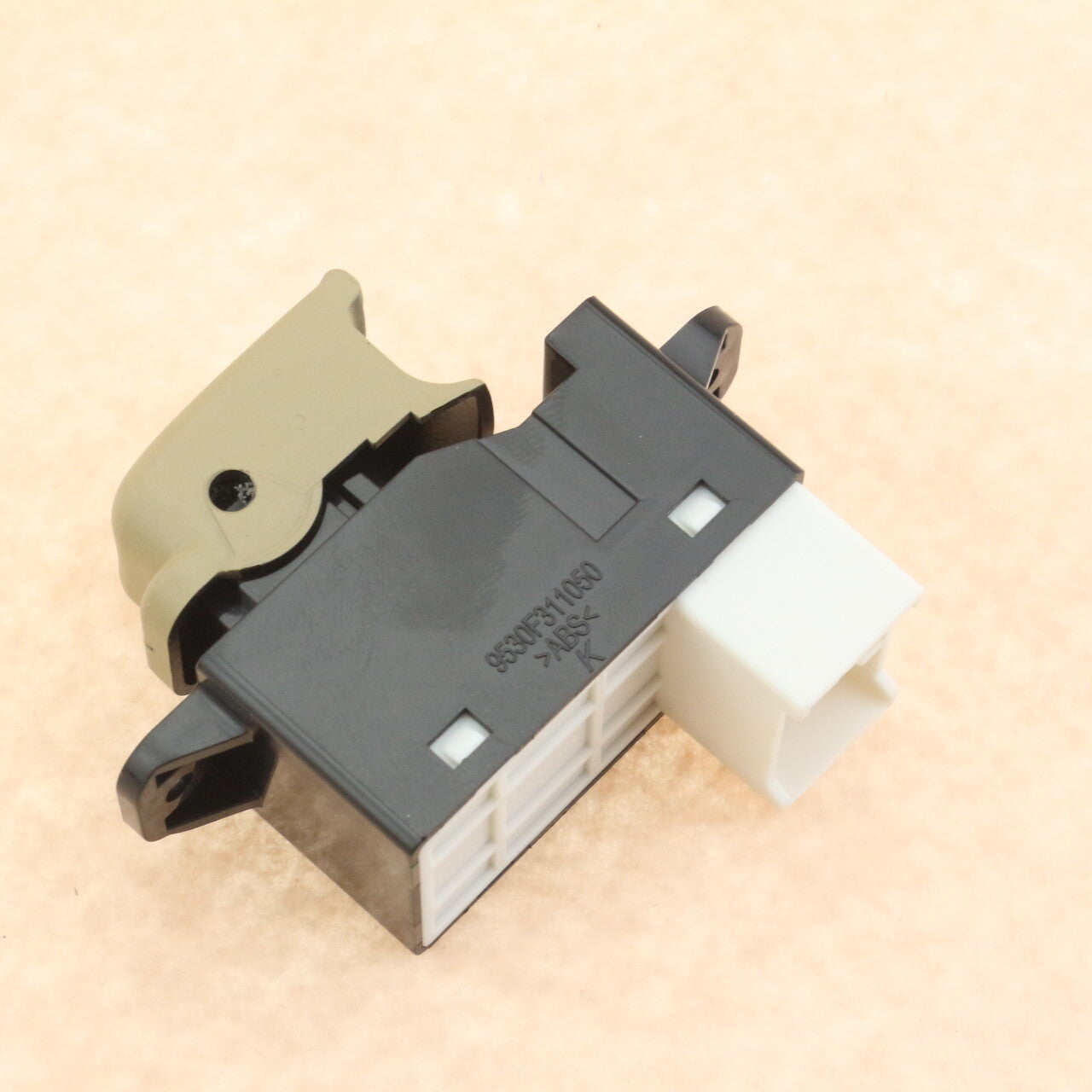 Fit for Hyundai Sonata 2011-2014 Beige Rear Power Window Switch 93580-3S00YDA