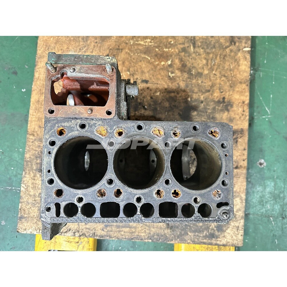 D950 cylinder block suitable for engine parts -