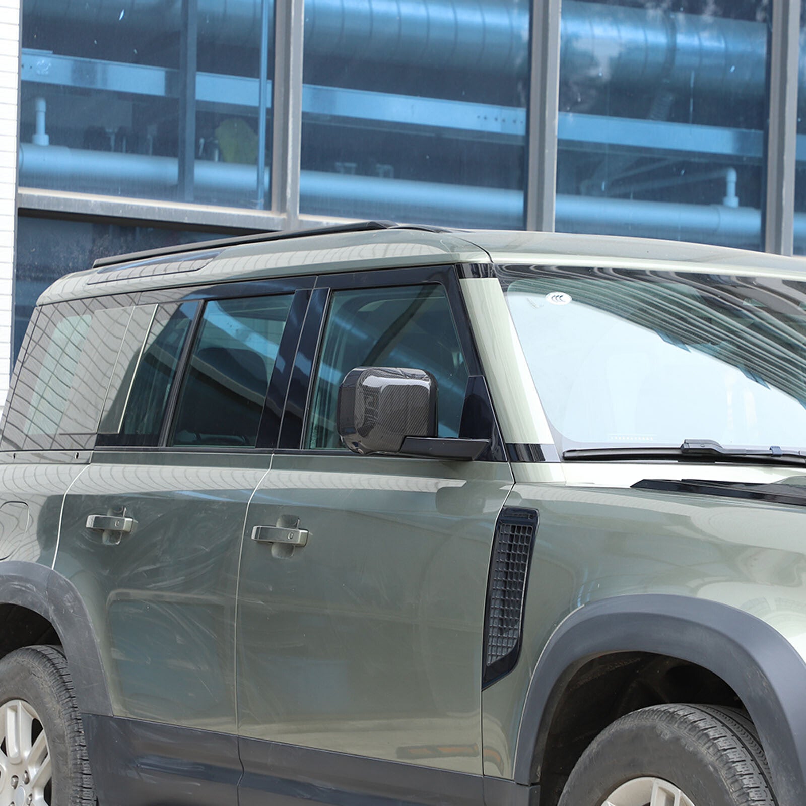 Dry carbon fiber rearview mirror caps for Land Rover for Defender 90, 110, and 20UP.