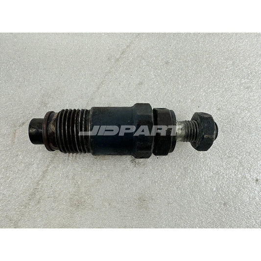 D950 Injector 15271-53020 - Suitable for diesel engine parts