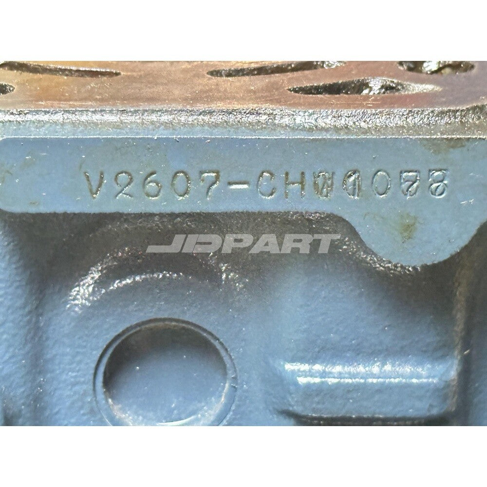 V2607T cylinder block with hydraulic pump bore is suitable for diesel parts.