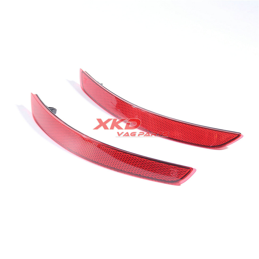 Pair Rear Bumper Bar Reflector for Audi A3 8V5945105A 8V5945106A Q