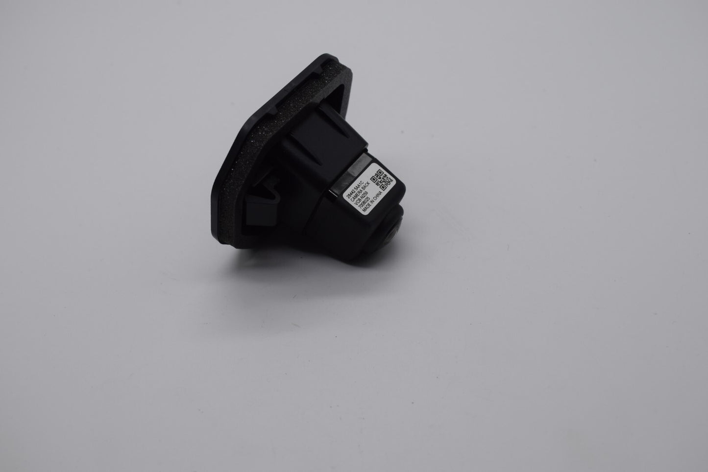 Equipment Manufacturer ( ) Rearview Backup Camera 28442-5AA0C for 15-20 Maxima Murano n