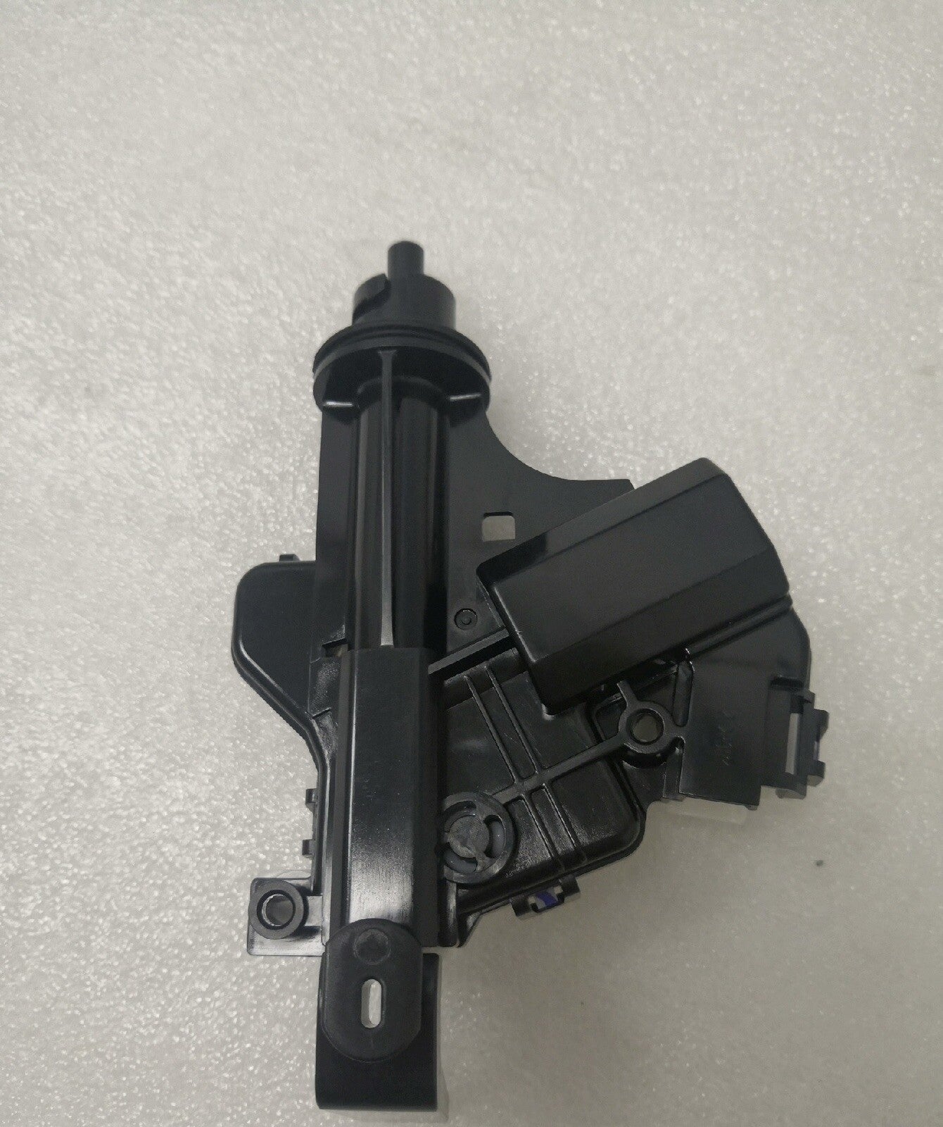 for Toyota Fuel Filler Door Lock Actuator 77030-0E030 for 2014-2019 Highlander Q