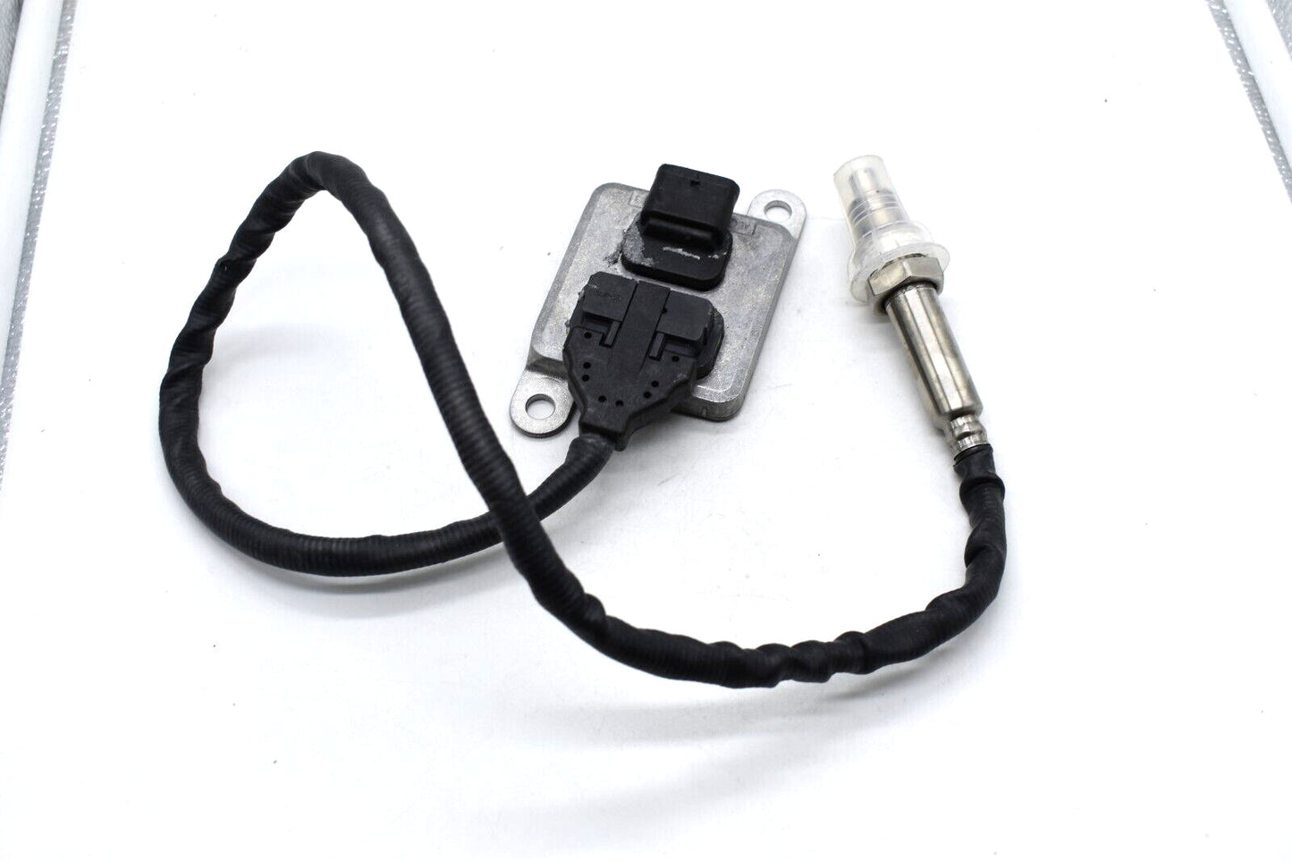 NOX sensor A0009053000 is suitable for W166, W205, S205, W213, R172, GLE320, GL350, and SLK350. n