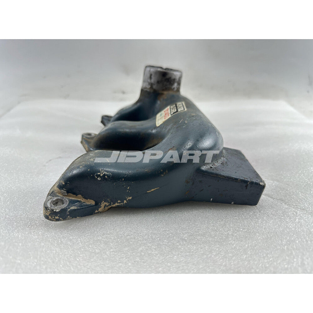 D1403 intake manifold is suitable for engine spare parts.