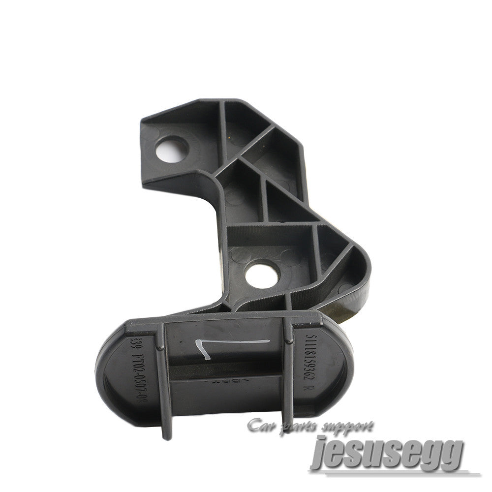 Front Right Bumper Cover Support Bracket for BMW E39 520i 523i 528i 530i 540i Q