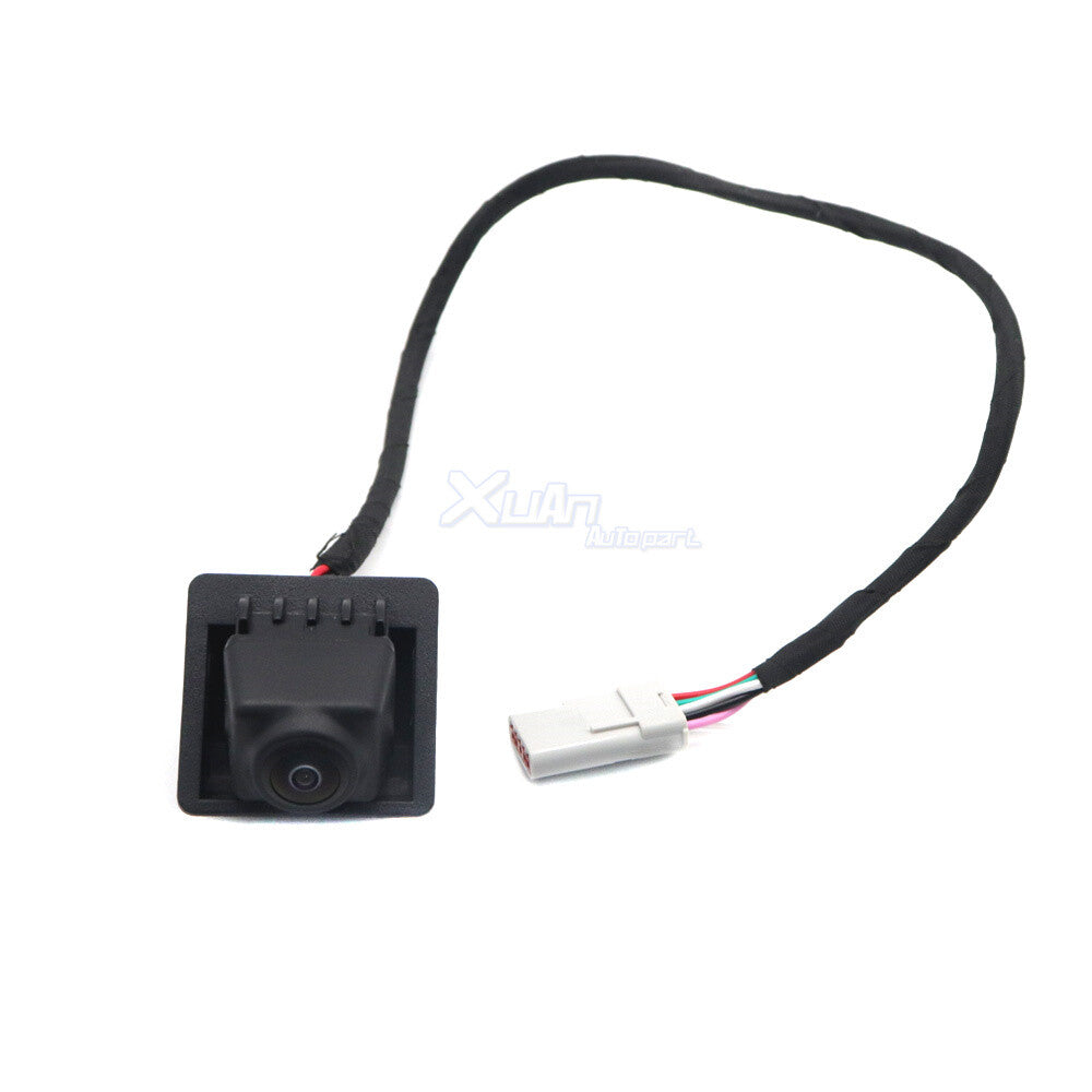 Reverse auxiliary rearview camera for Cadillac XT5 2017-2019, brand new, model number 84092887. v