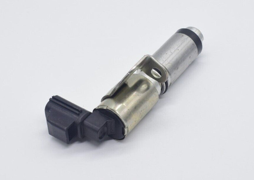 36002690Engine Variable Valve Timing VVT Solenoid for Volvo S60 V60 XC60 S80 V70 Q