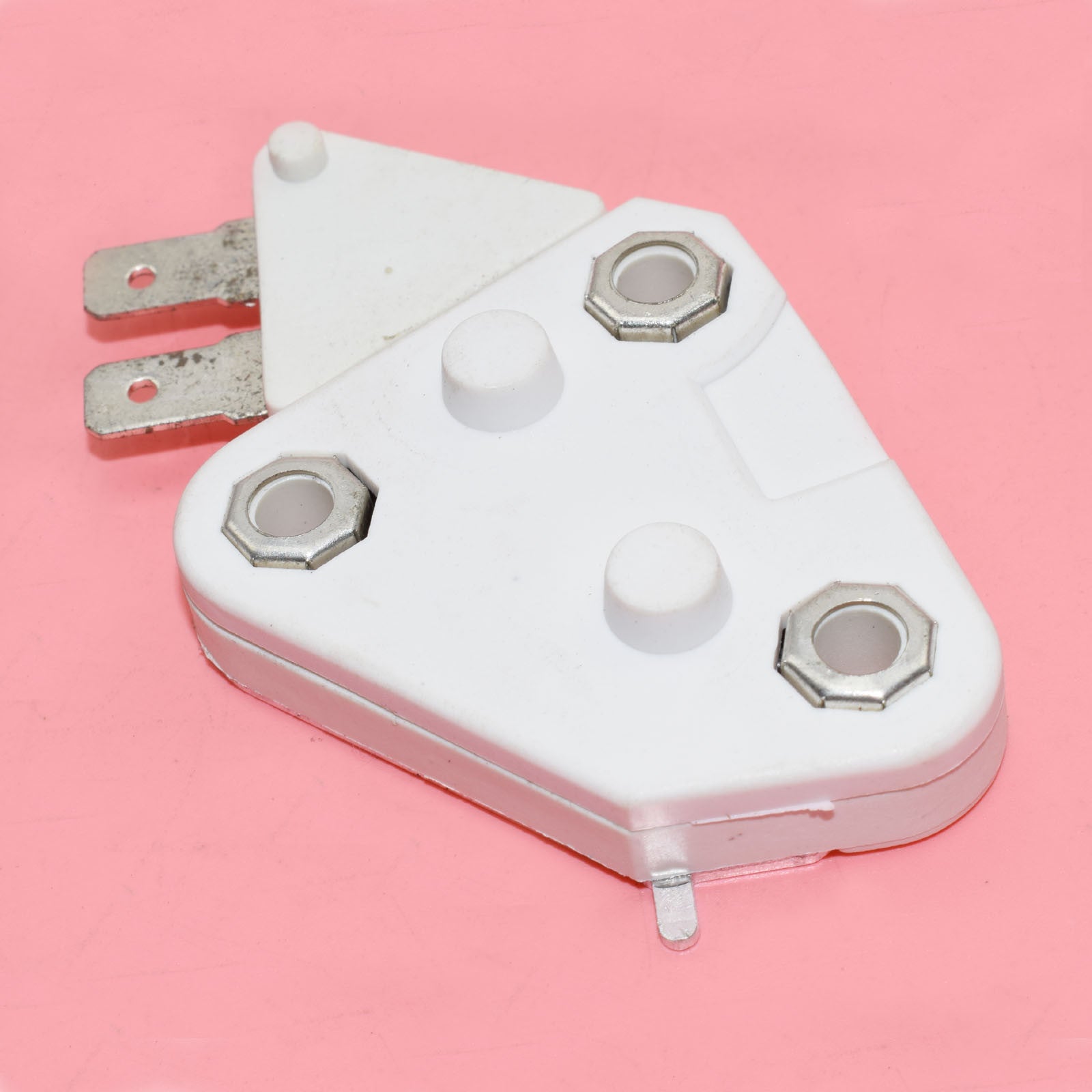 New voltage regulator self stimulating suitable for 10SI 12SI 15SI 1204236 D8HZ10316C- v