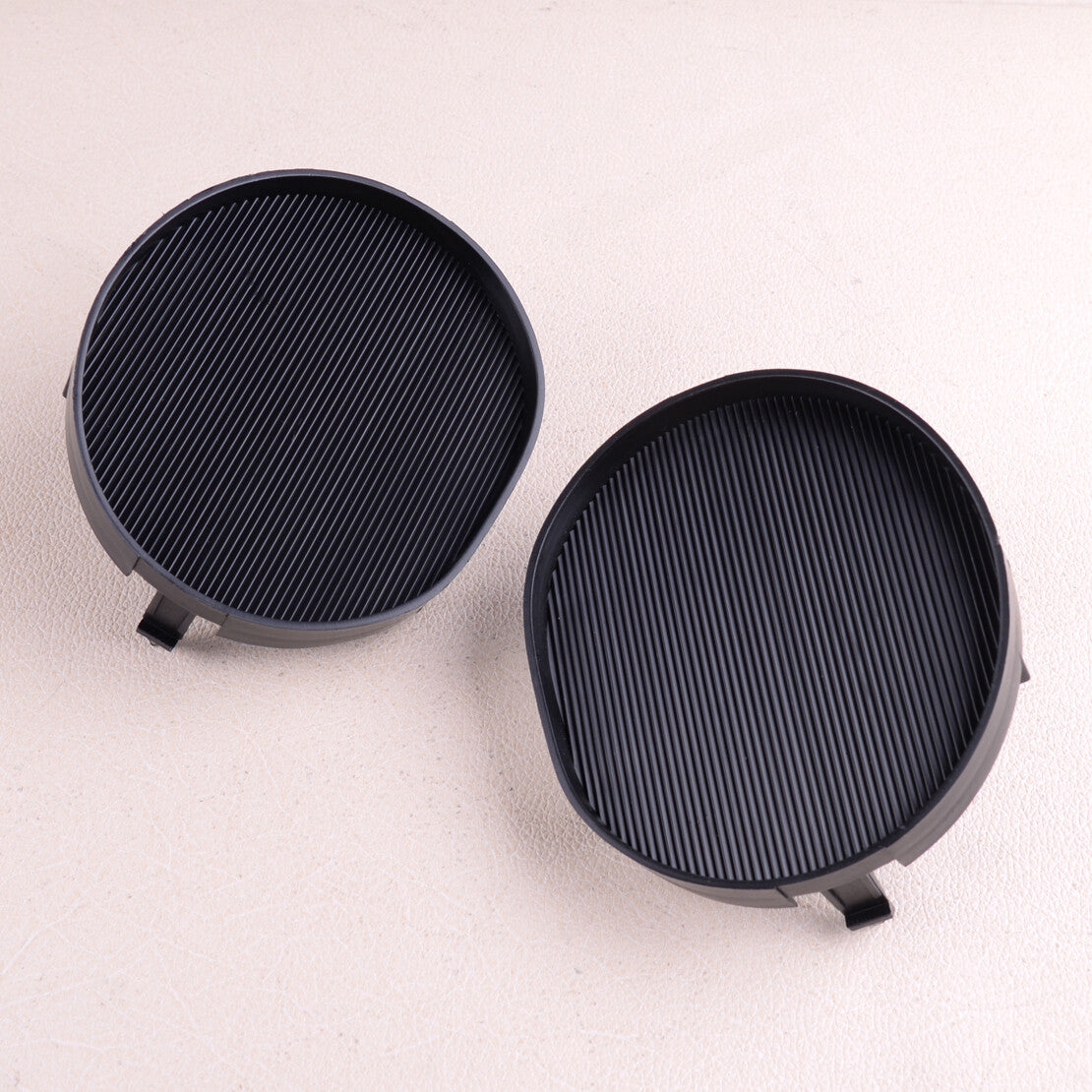 1pcs Pair Fog Light Lamp Grille Cover Cap Fit For 2005-2008 for Toyota Matrix New