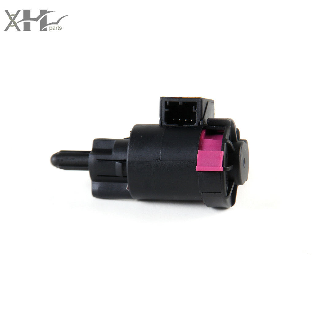 New stop brake light switch suitable for VW Phaeton and for Audi for A4 4F09459B Q