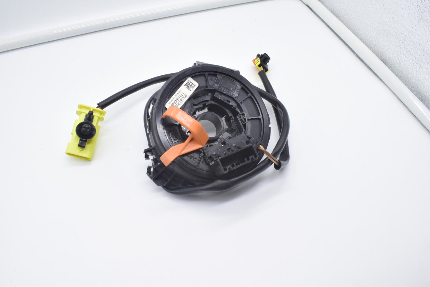 Steering wheel spiral cable clock spring 23381965 for 2016-2018 for GMC for Sierra n