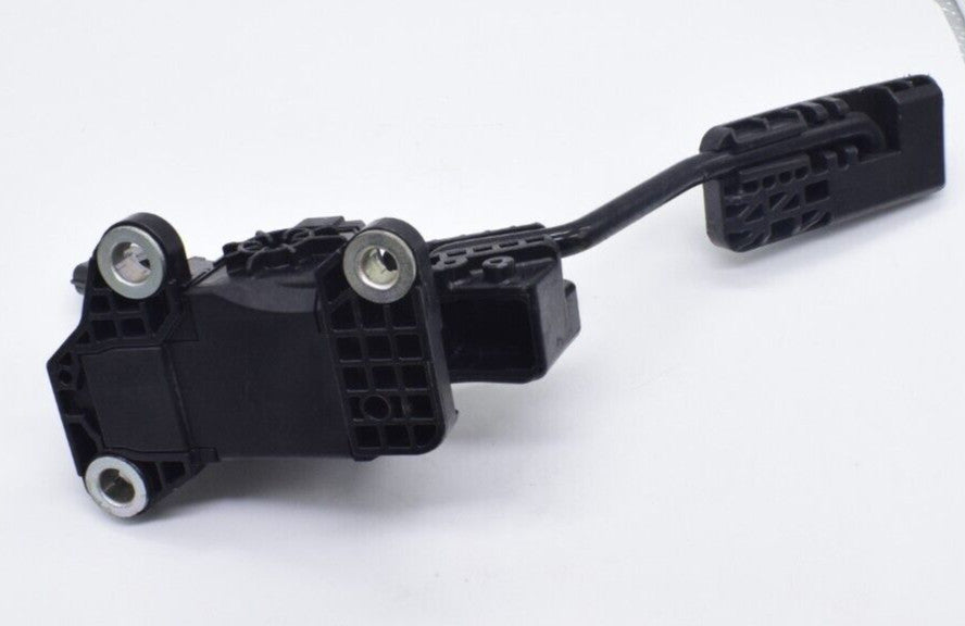 270000-0420 High quality pedal 06R02A00544