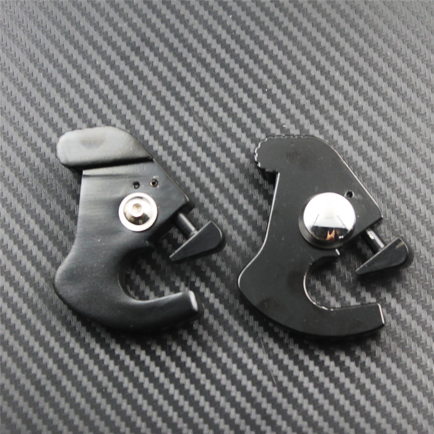 Sissy Bar Luggage Rack Docking Latch Clip for Harley Road Electra Street Glide Q