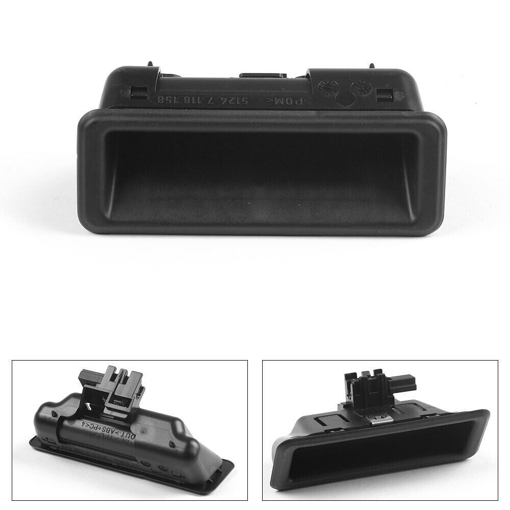 Applicable to E60, E90, E91, E92, and E70 models with 51247118158 or 7118158. This is the trunk handle release switch for starting the trunk. n