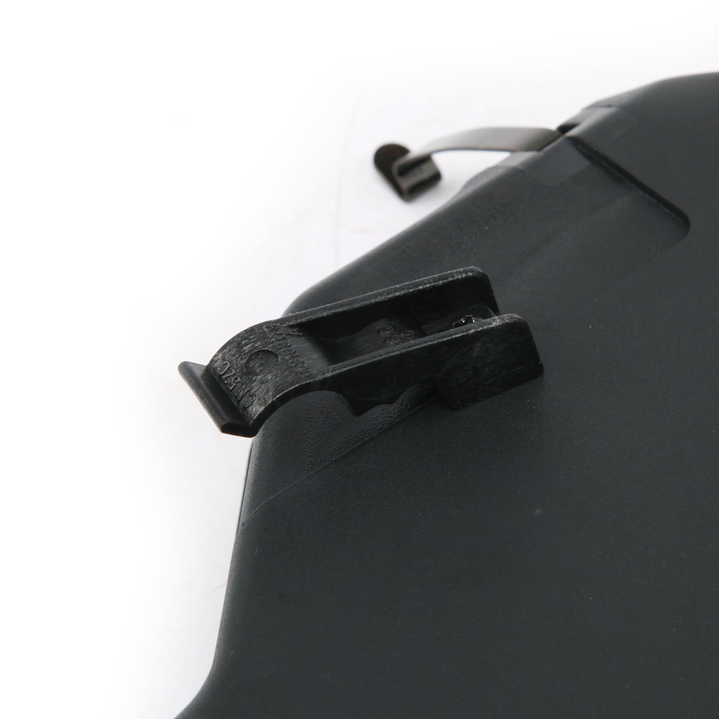 Timing Cam Belt Cover Fit for Audi for A4 S4 TT for VW Beetle for Jetta for Passat 06A109108C Q