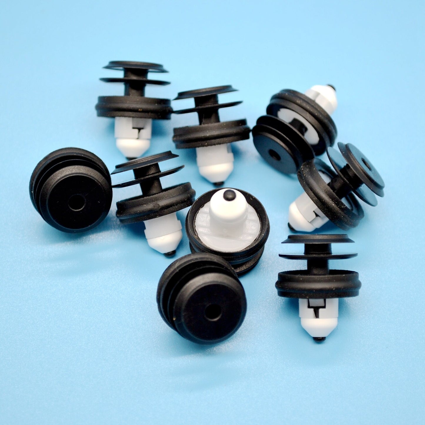 10pcs Car Front Door Trim Panel Retainer Clip Fastener Screws for BMW 530e M5 X3