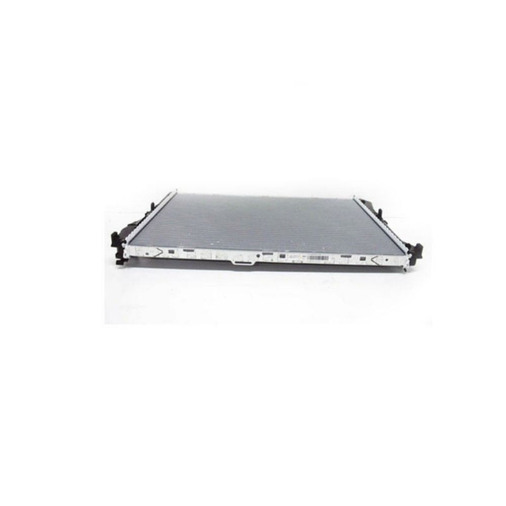 Water Cooling Radiator for Mercedes-Benz C300 C43 AMG C63 AMG C63 A0995001703
