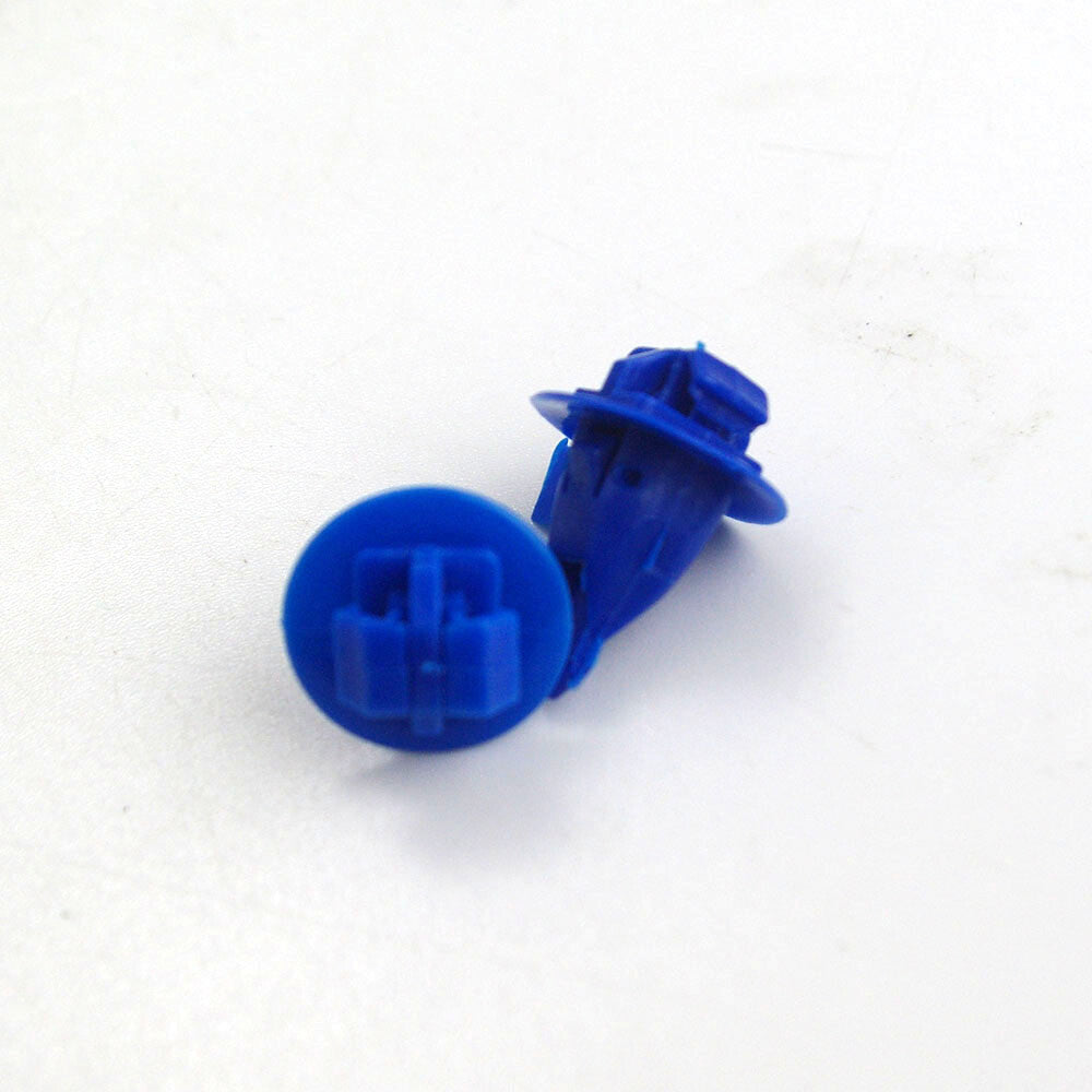 30x Fender Flare Fixing Retainer Nylon Clip Fits For RAV4 for 4Runner FJ Cruiser