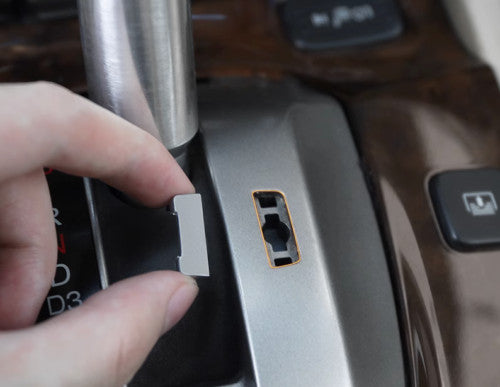 Zinc Alloy Car for Smart Remote Key Fob Case Cover Holder for Infiniti - v