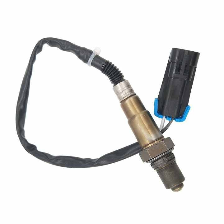 Two new O2 sensors, 36531-6A0-A01 and 36532-6A0-A01, suitable for Honda Accord and for Acura for RDX .