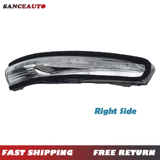 The right indicator light flashing and the turn signal light on the rearview mirror are applicable to the for Kia Forte 2014-17. v
