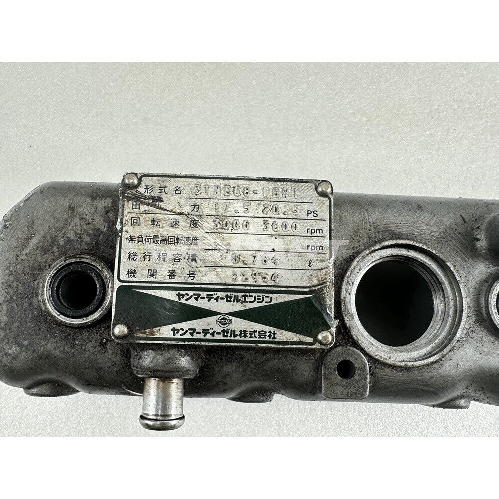 3TNE68 valve chamber cover is suitable for engine spare parts.