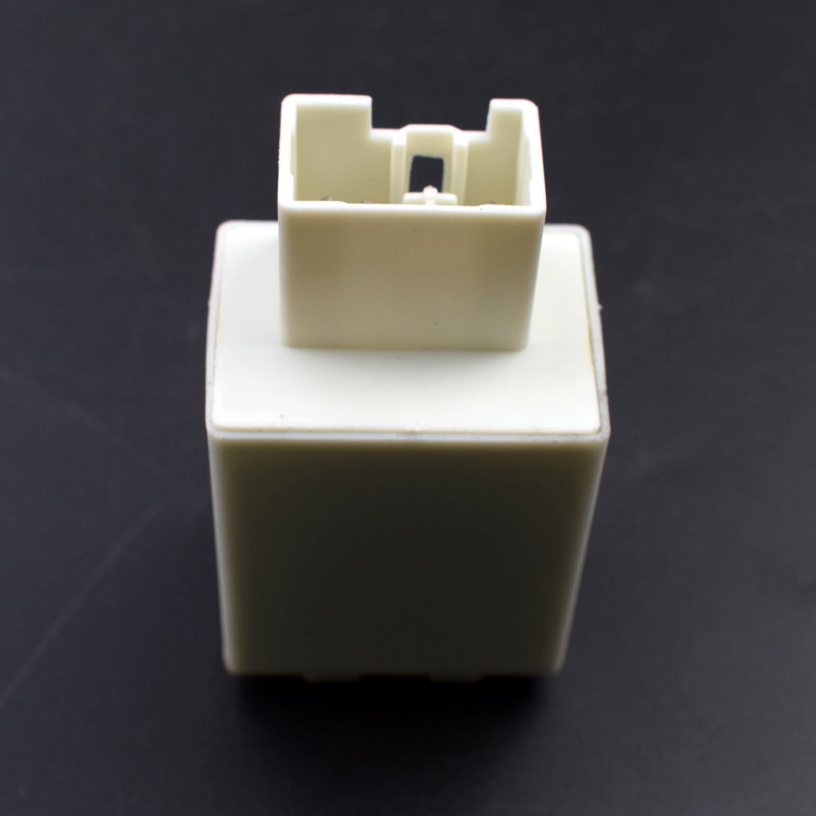 Suitable for for Mazda 6 MPV 3211224320 Hazard warning flasher relay GJ6A66830 New - v