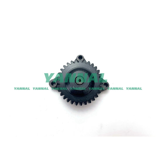 3D84-1 Oil Pump 121575-32090 - Suitable for Engine Spare Parts