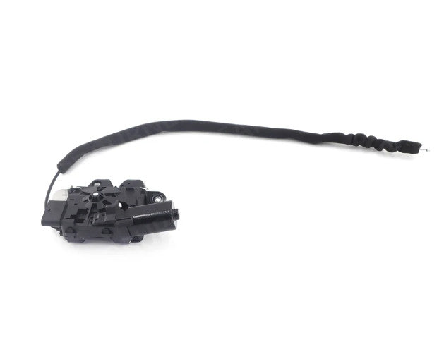 One rear tailgate lock actuator for R231 SL550 2013-2020 n