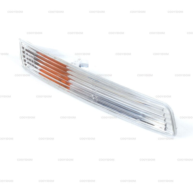 The right front bumper DRL turn signal light is applicable to for Volkswagen Beetle models from 2006 to 2010.