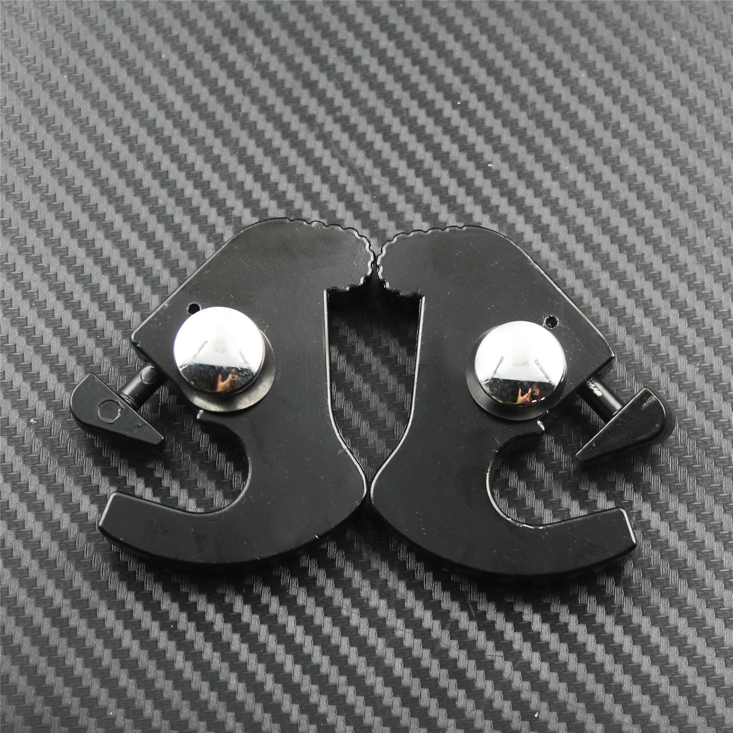 Sissy Bar Luggage Rack Docking Latch Clip for Harley Road Electra Street Glide Q