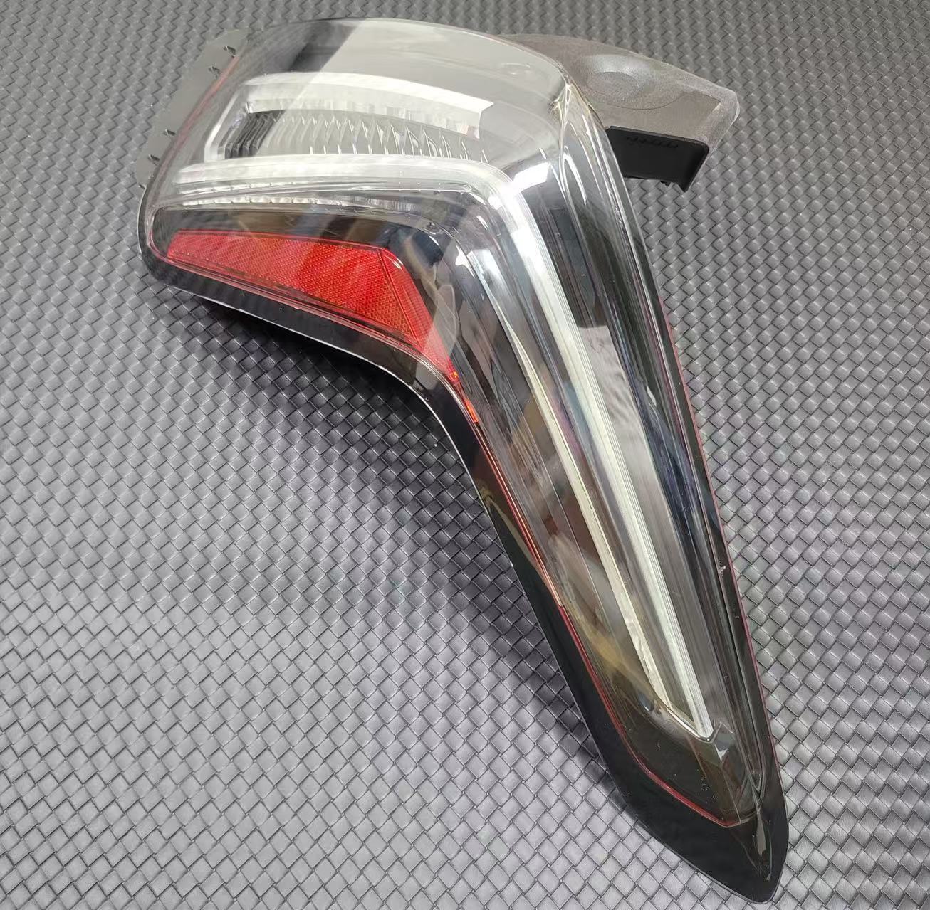 LED Tail Lamp for Cadillac XT5 84514979