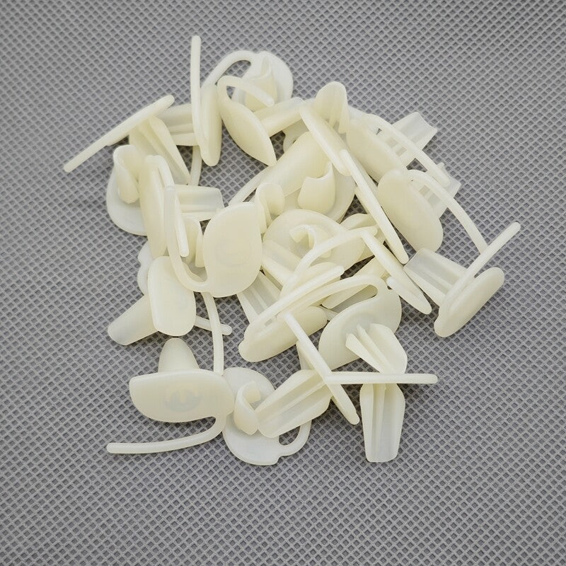 Front Rear Door Quarter Panel Body Side Molding Fastener Clips For GM (Qty: 50)