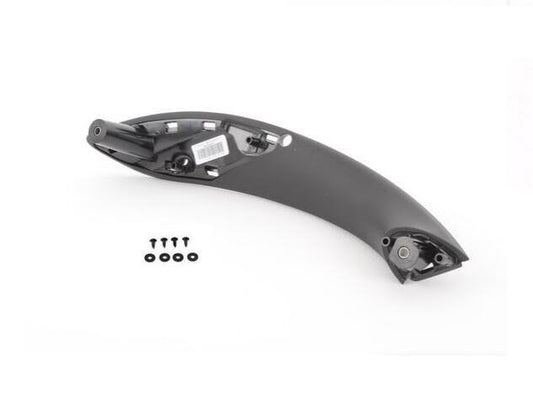 The black inner door panel handle cover on the front left side is suitable for F30 320i. n