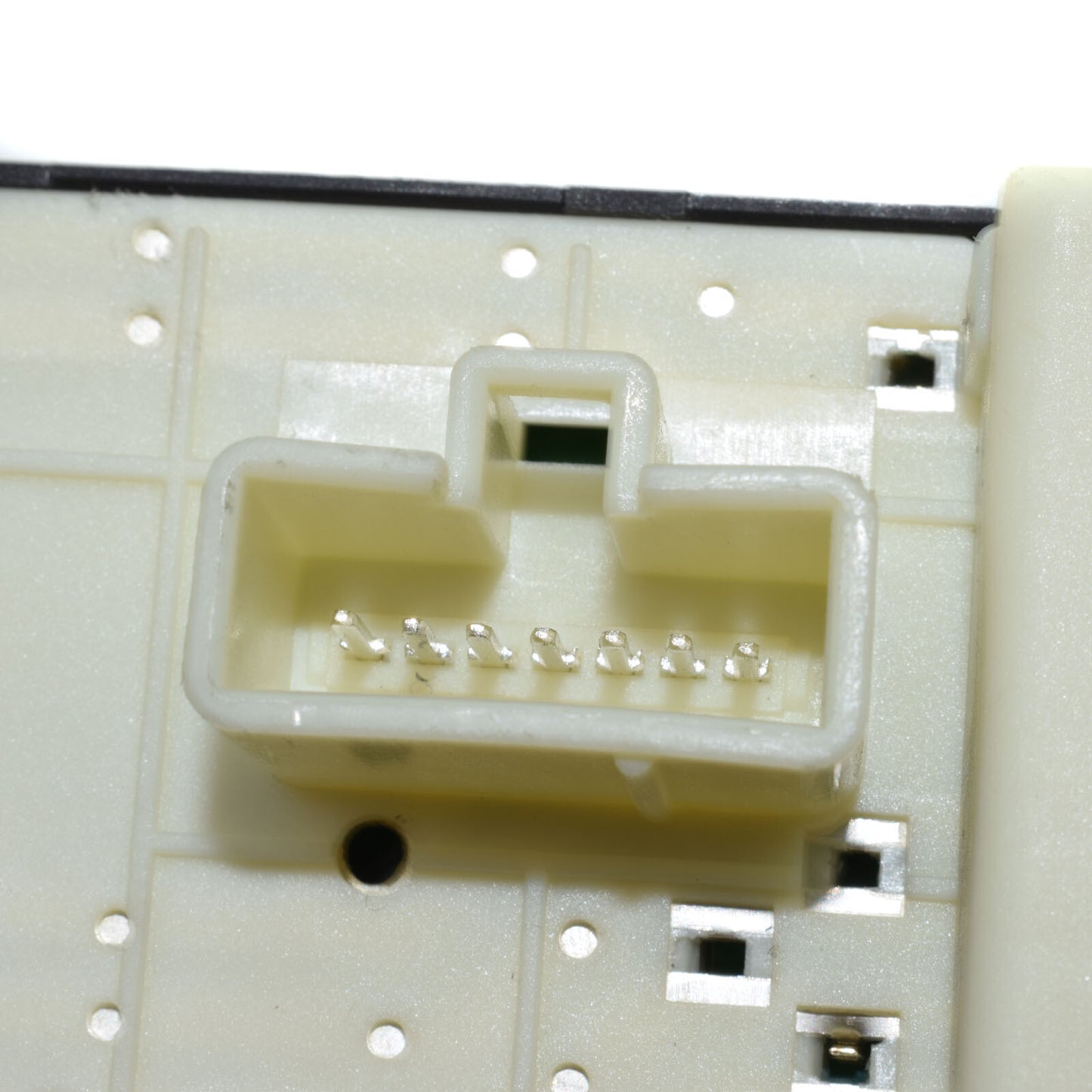 RHD main power window switch suitable for Land Cruiser 98-02 84820-60120- n