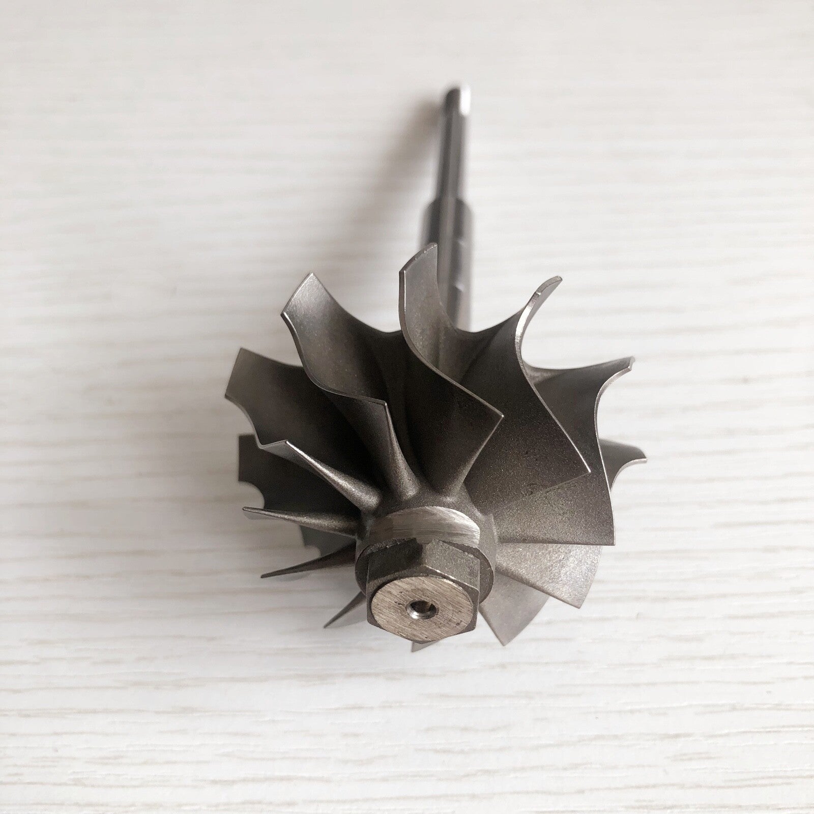 T25 T28 435922-0001 11 Blade 52.8x41.9 mm Turbine Wheel/Turbine Shaft and Wheel