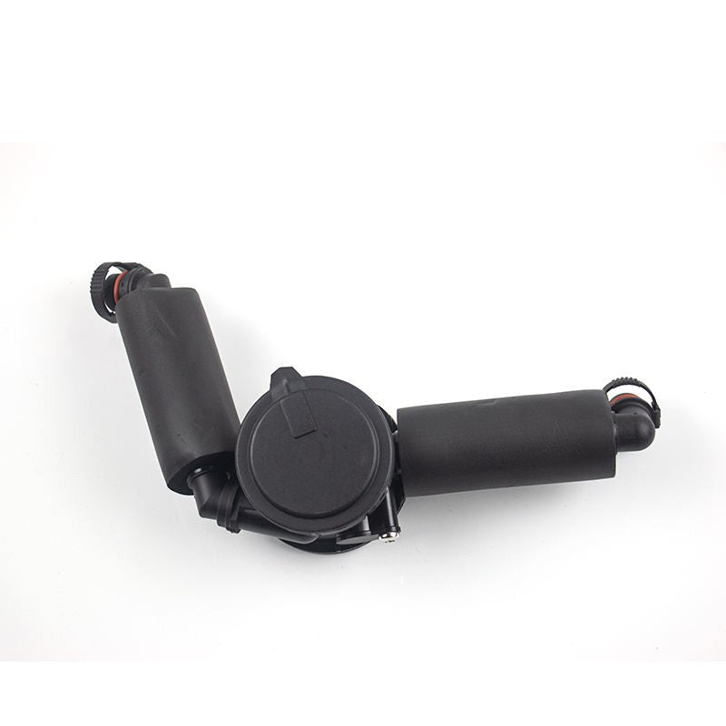 Breathing hose suitable for BMW X5 545i 645Ci 745Li 2004-2006 Q