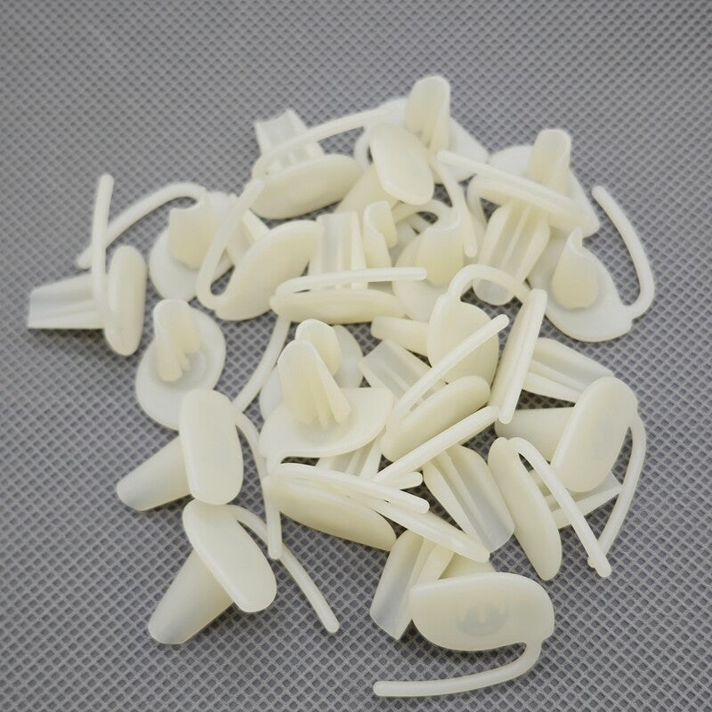 Front Rear Door Quarter Panel Body Side Molding Fastener Clips For GM (Qty: 50)