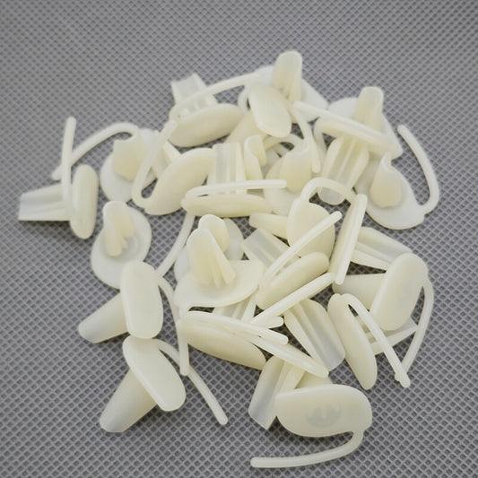 Front Rear Door Quarter Panel Body Side Molding Fastener Clips For GM (Qty: 50)