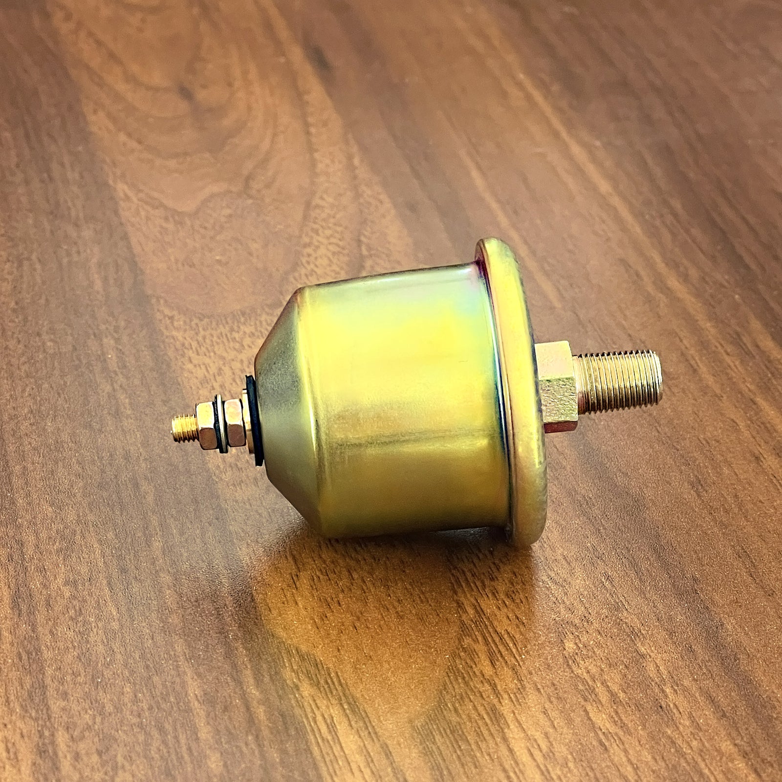 815425T 3857532 8M0068784 Oil Pressure Sender Sensor for Volvo Penta MerCruiser