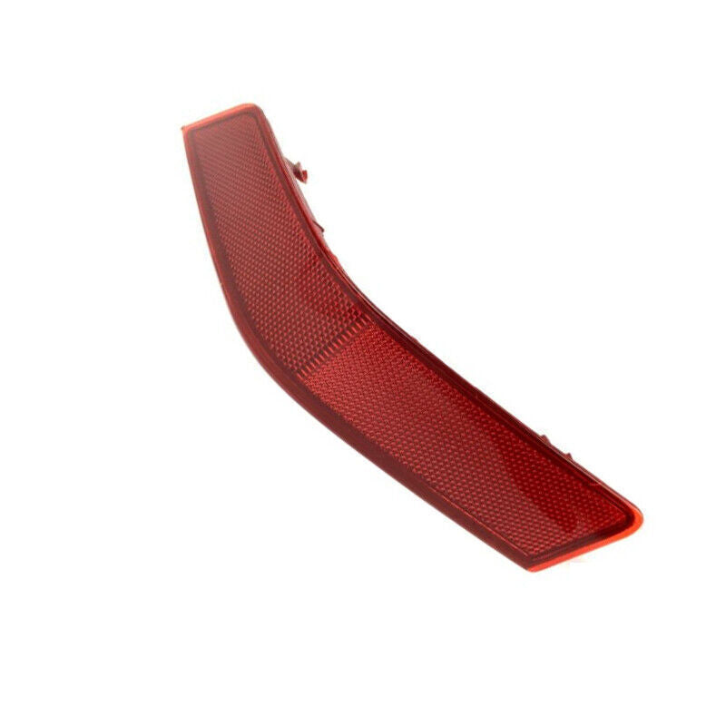 Left rear bumper marker light reflector for Nissan Rogue 2017 - 2020