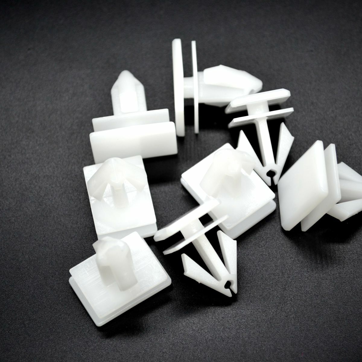 10pcs Rocker Panel Moulding Clip for Jeep Liberty for Dodge Durango for Charger for Chrysler