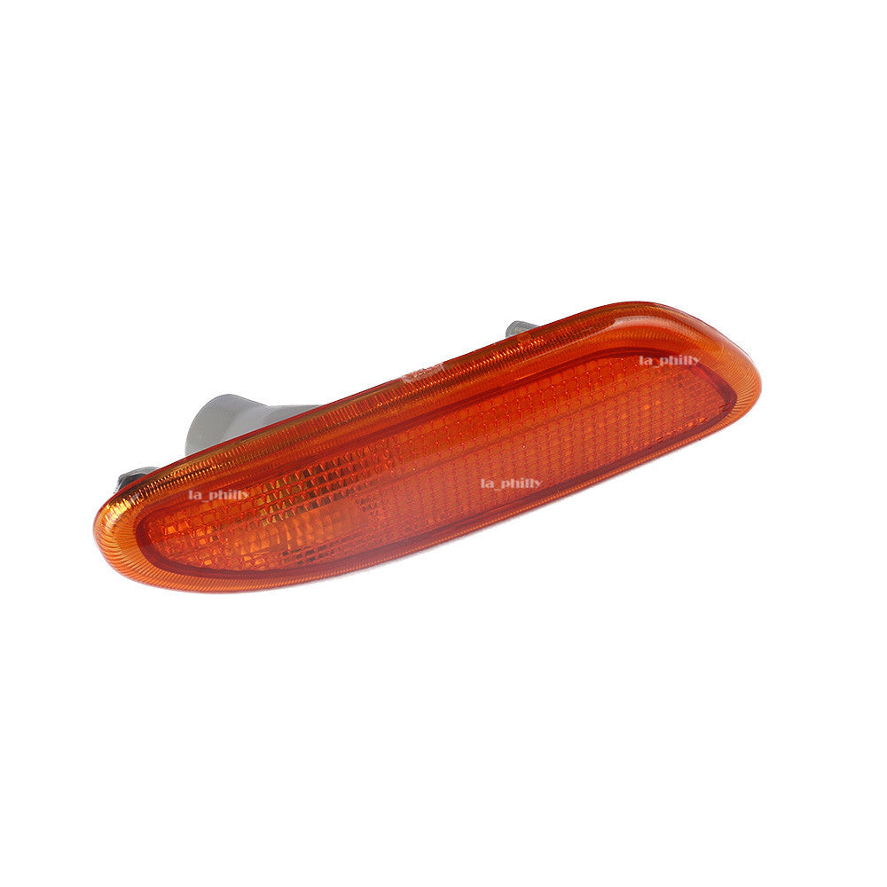 Right Side Marker In Bumper Turn Signal Light for Mercedes-Benz W203 C-Class