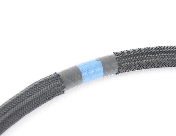 One fuel injection hose with toothed ring for X5 E70 3.0si 13534565532- n