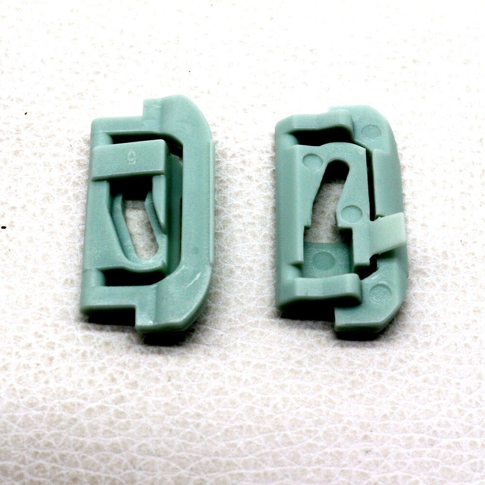 50Pcs Windshield  Rear Window Trim Molding Clips For GM for Buick Regal 1654047